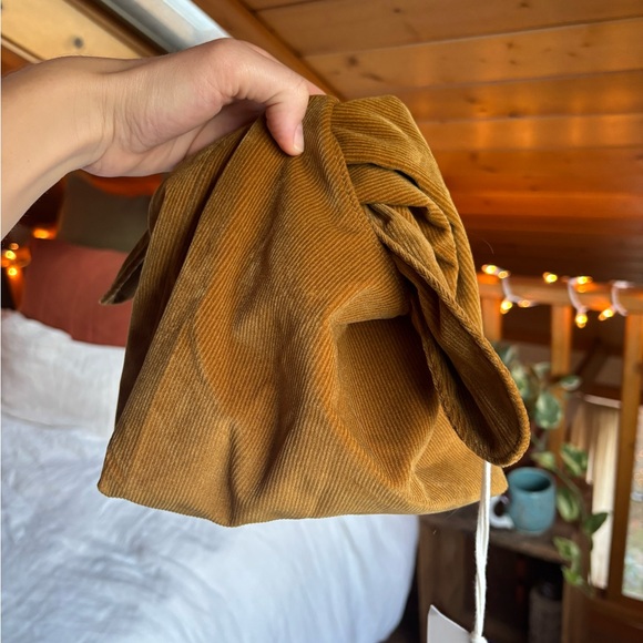 NWT Merit Corduroy Makeup Bag - Picture 7 of 9